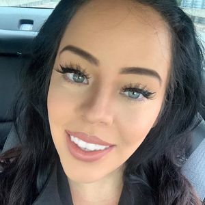 Meet your Posher, Julianne